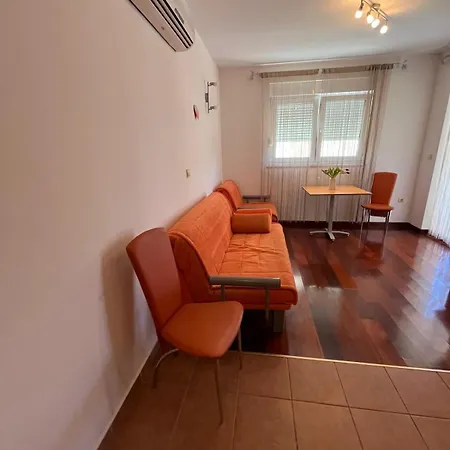 Daire Beach Apartment Makarska Makarska