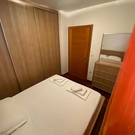 Beach apartment Makarska